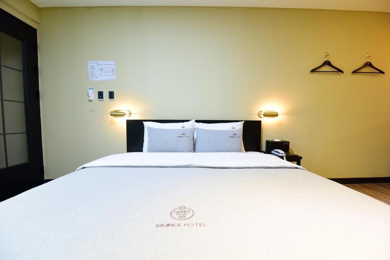 Grance Hotel Busan Exterior photo