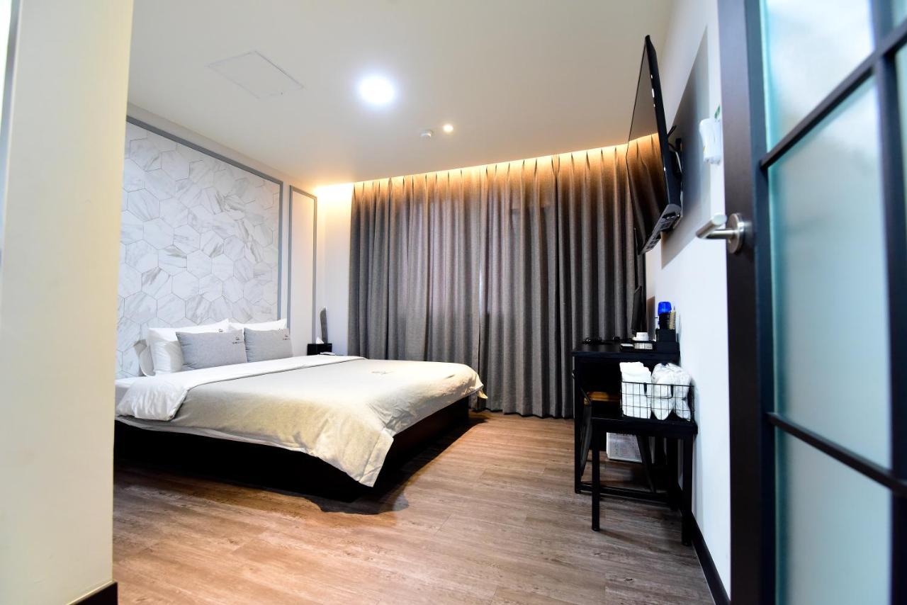 Grance Hotel Busan Exterior photo